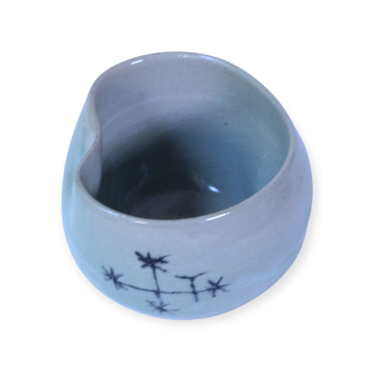 Sage Wide Thumb Heart Cup