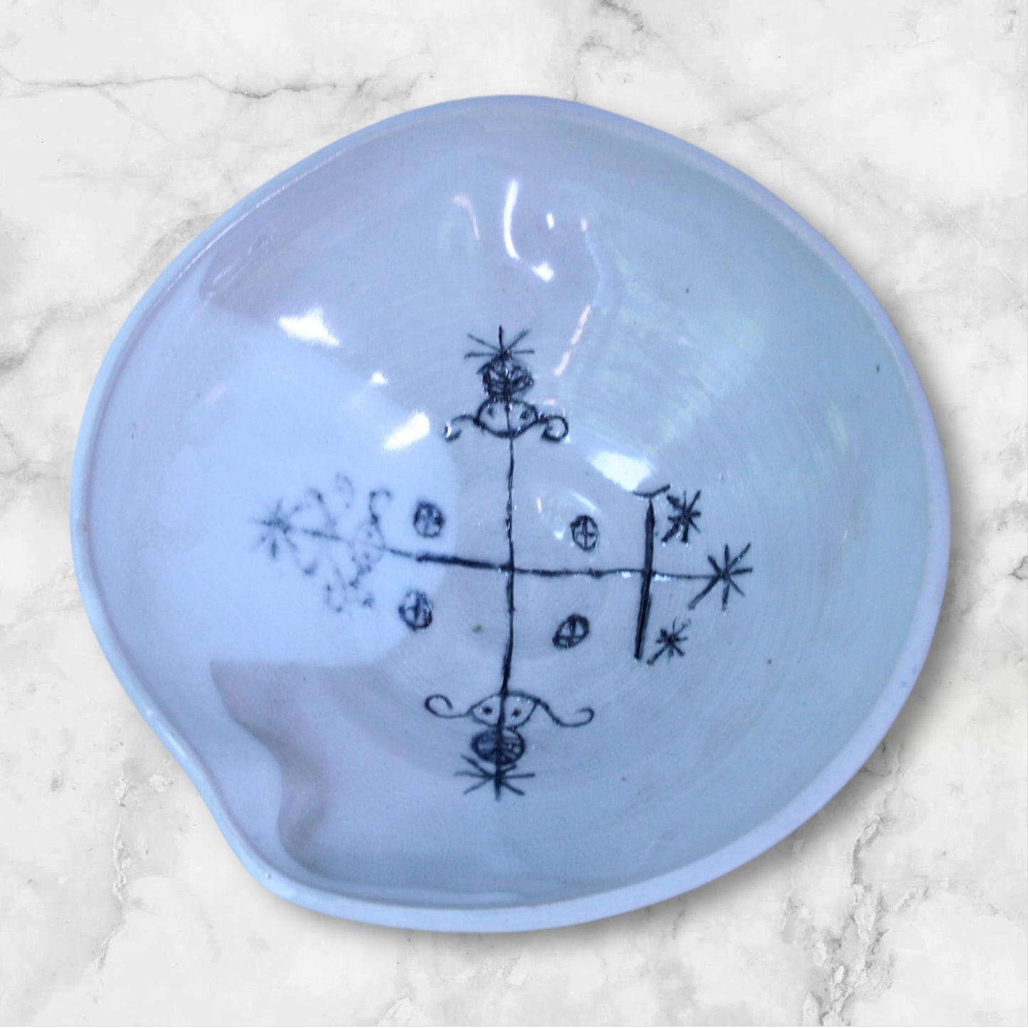 Wide 3 Thumb Ancestor Bowl